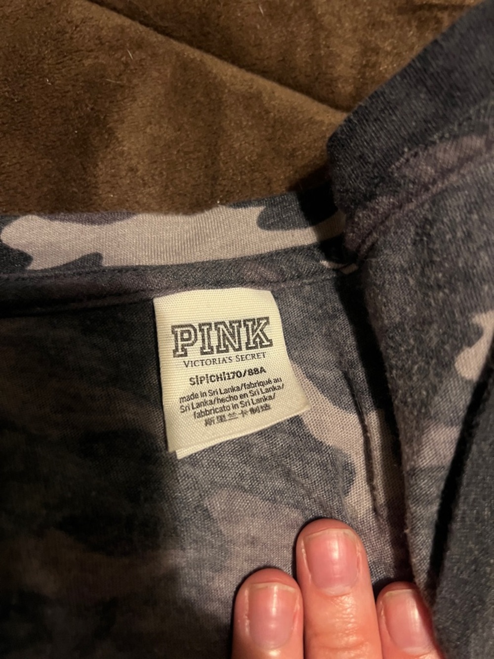 PINK Victoria's Secret Gray Short Sleeve Tee & Gray Camo Short Sleeve SMALL/XS - Picture 2 of 3